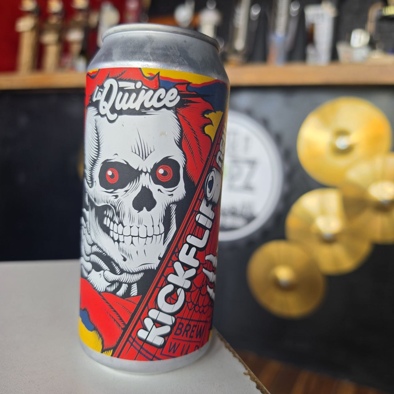 Kickflip — La Quince